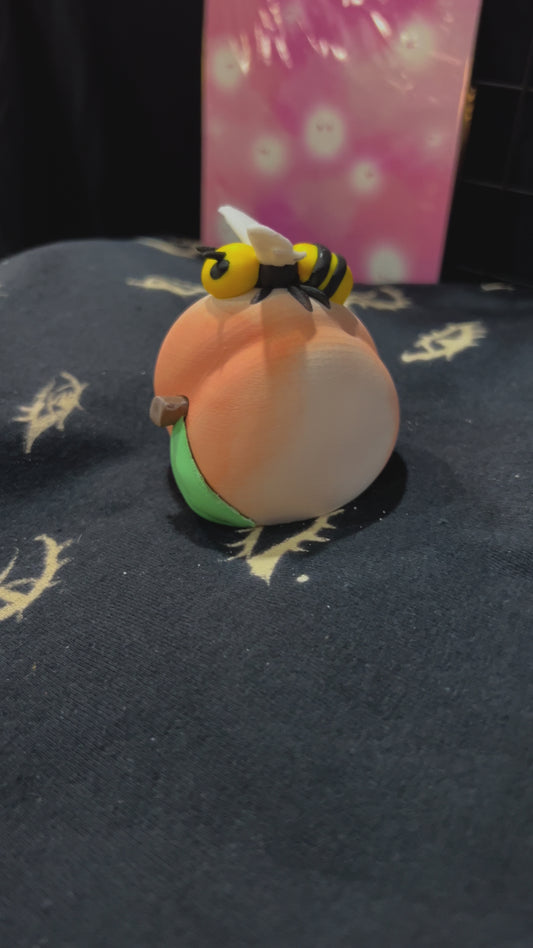 Bee my Peach